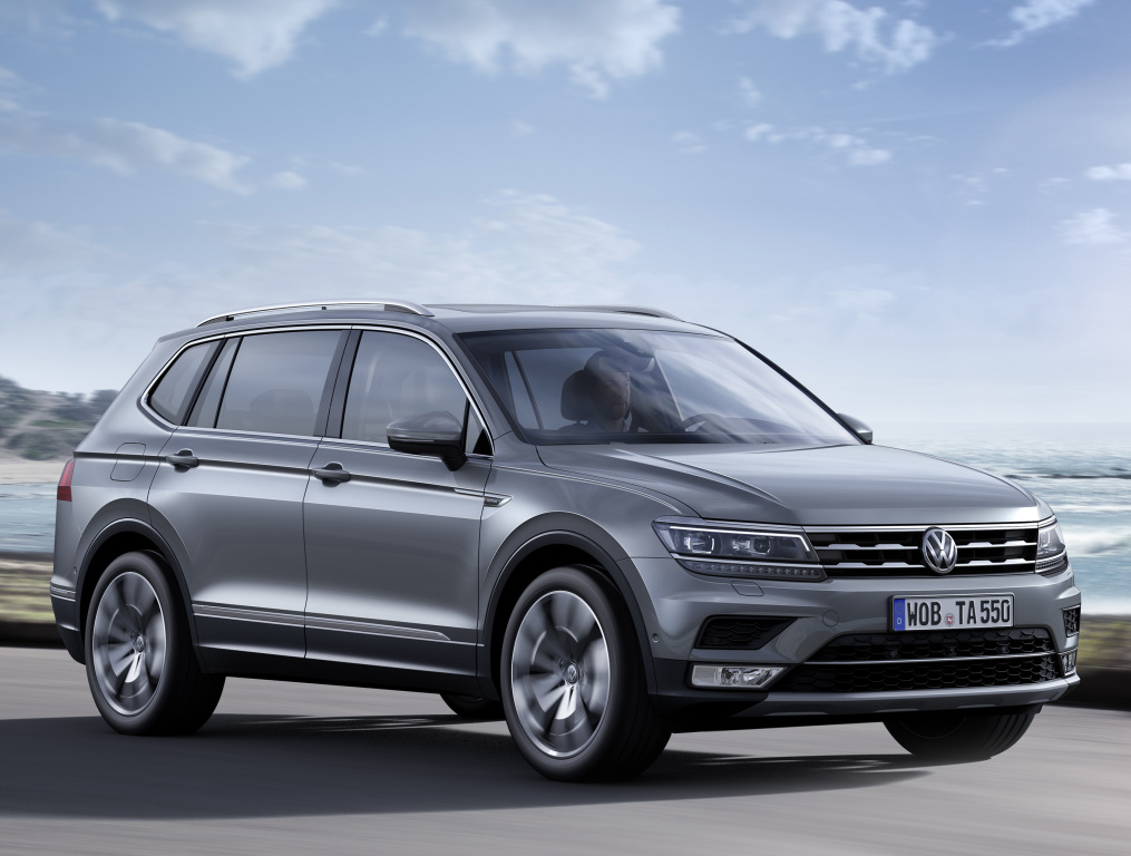 Volkswagen Tiguan Allspace 2021 очередные «живые